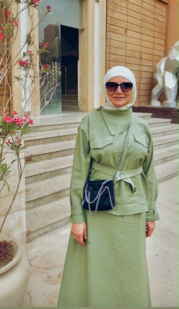 The Olive blossom set (in skirt)